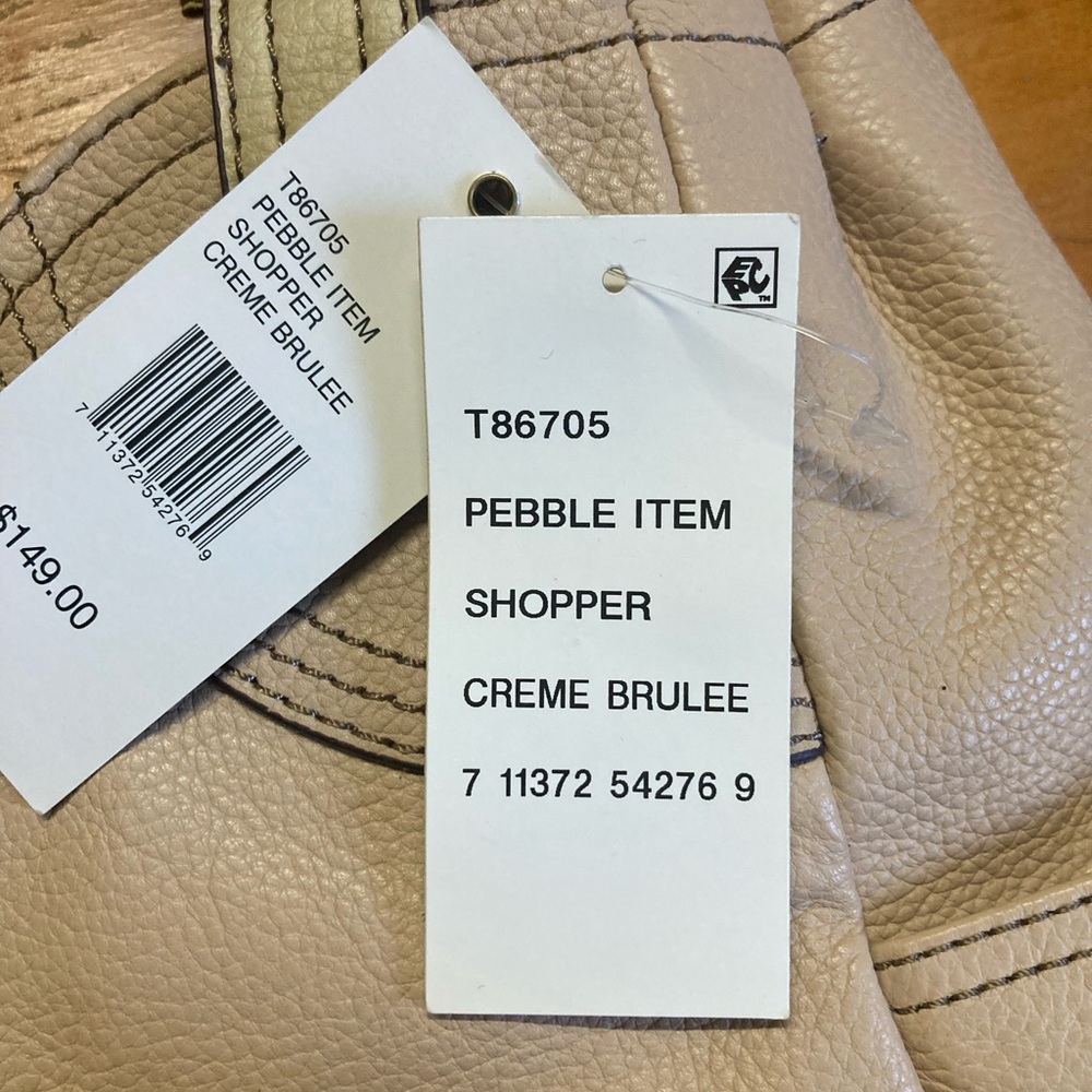 NEW Tignanello Pebble Shopper Cream Brûlée Handbag w/ Straps MSRP $149 - Picture 5 of 10